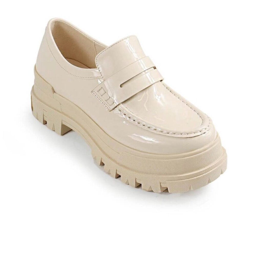 Cream Loafer